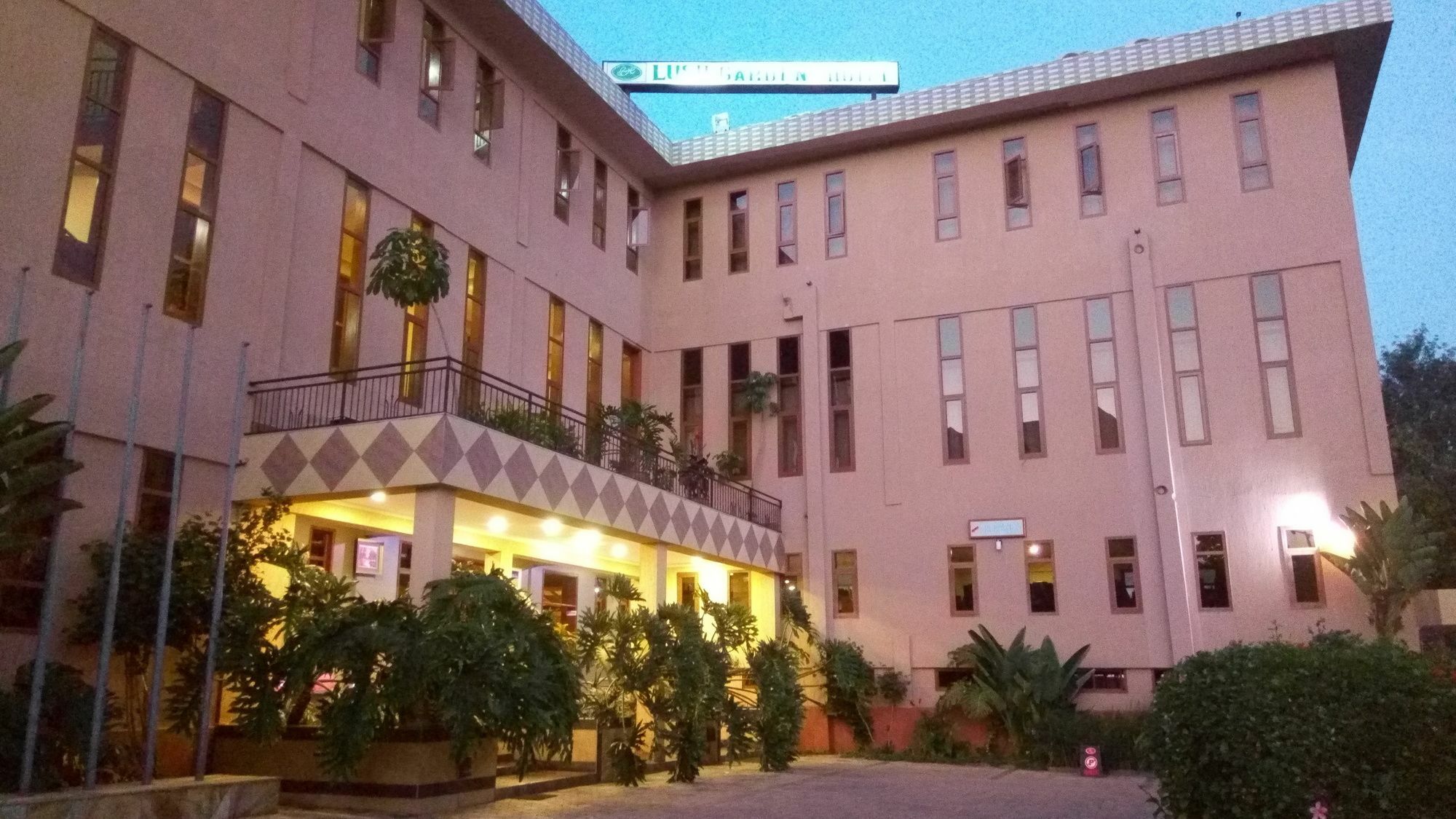 Lush Garden Hotel Arusha Kültér fotó